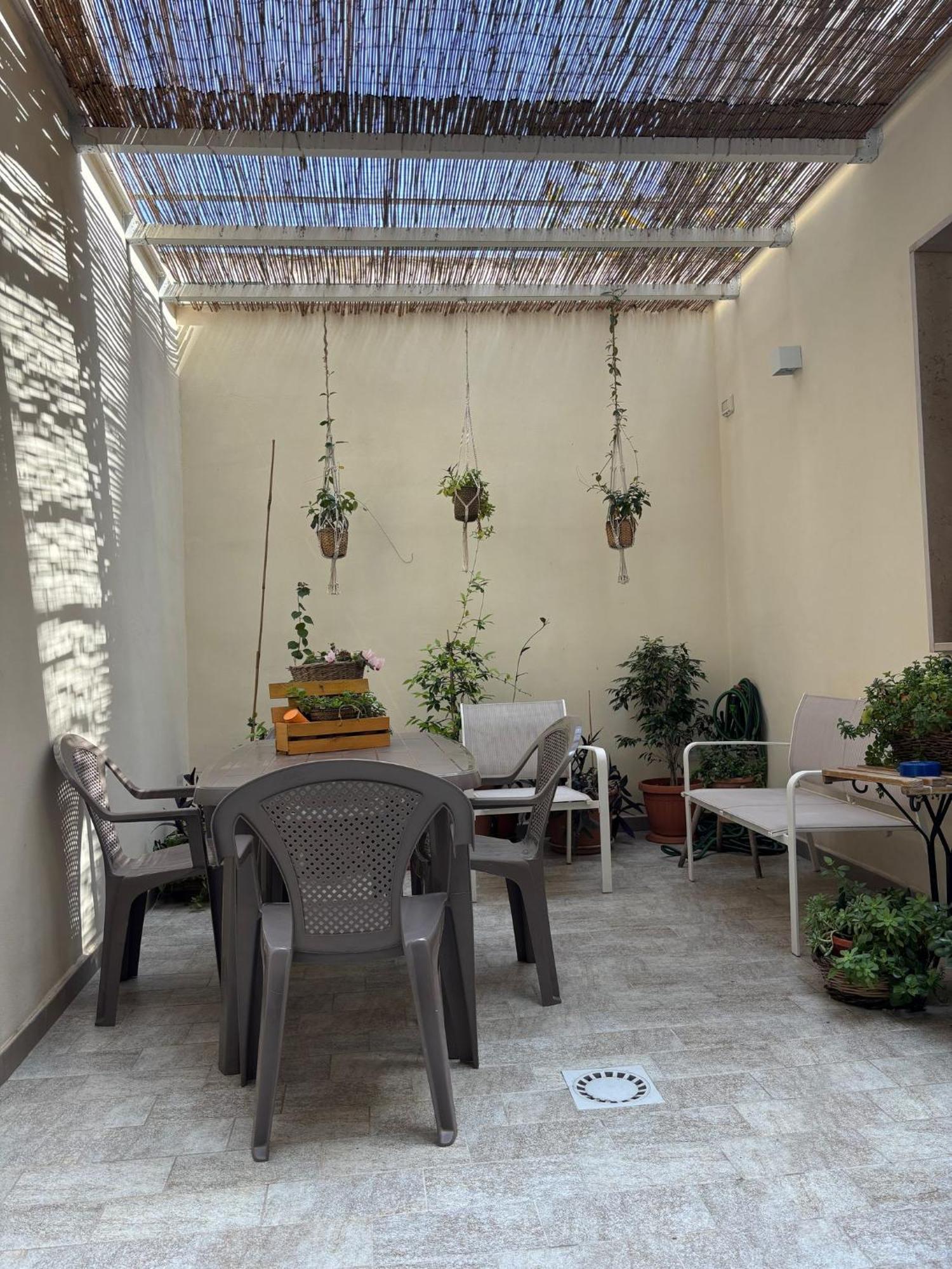 Sweet House Bari Via Sagarriga Visconti 164 Bari Apartment Exterior photo